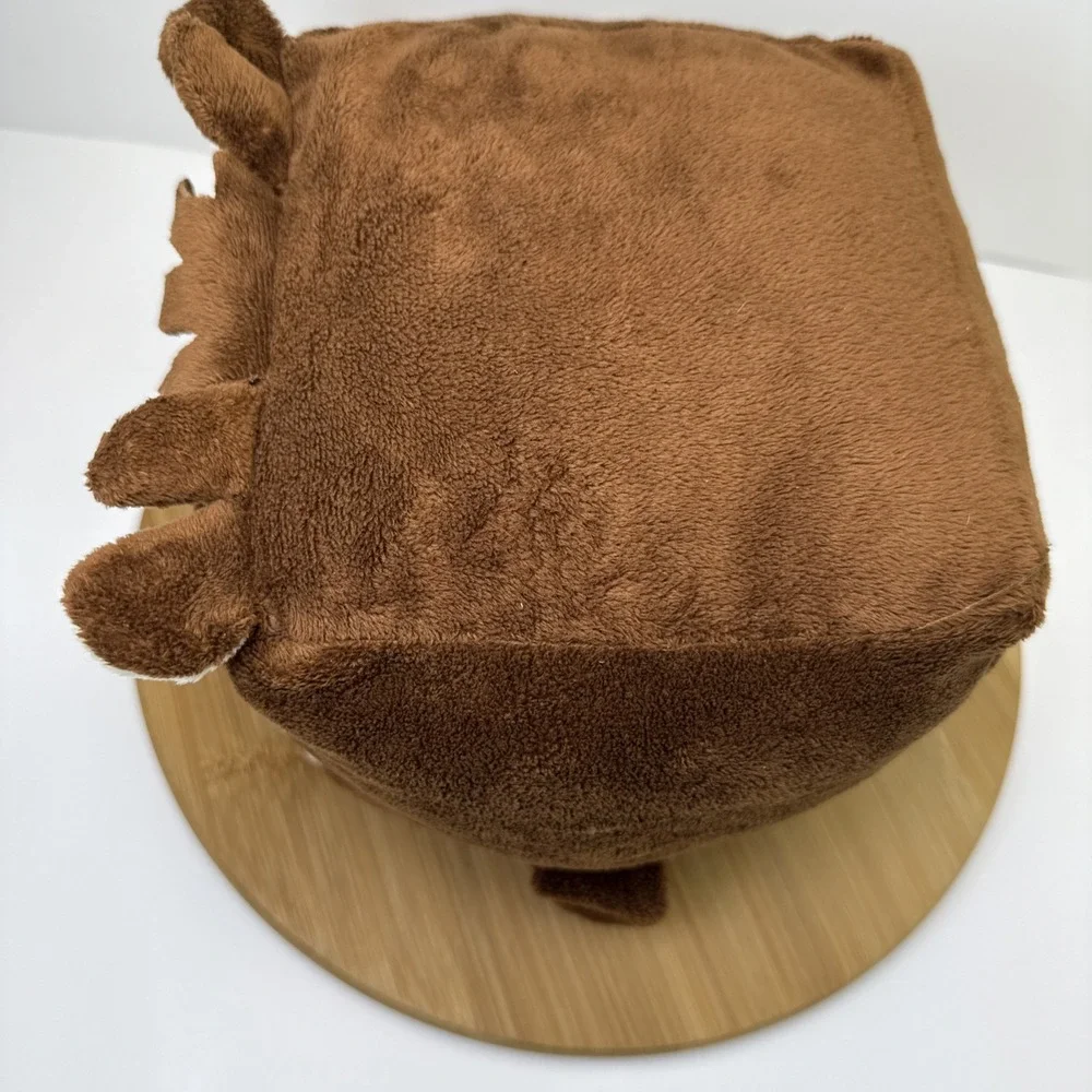 Six Flags Magic Mountain Looney Tunes Tasmanian Devil Cube Plush USED Taz Toy‎